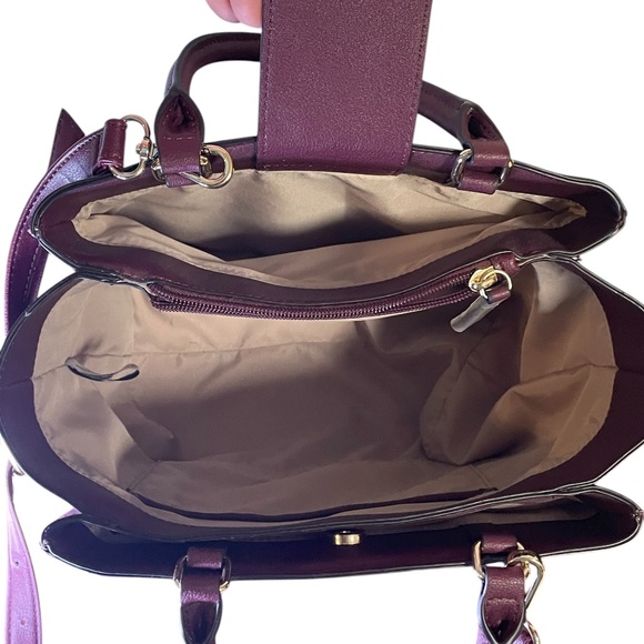 Nine West Burgundy Purse / Hand Bag - Picture 7 of 14